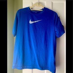 Boy’s Nike dri fit T shirt